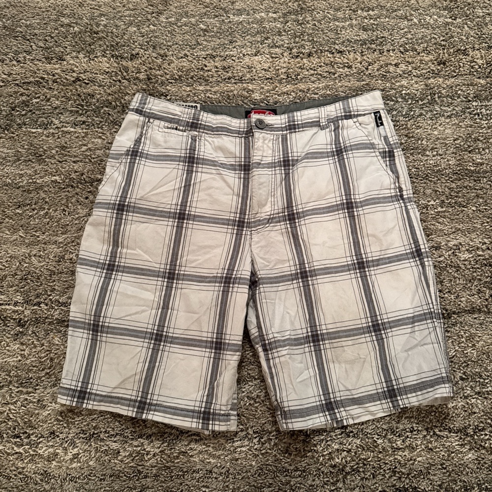 Classic Plaid Men's Shorts